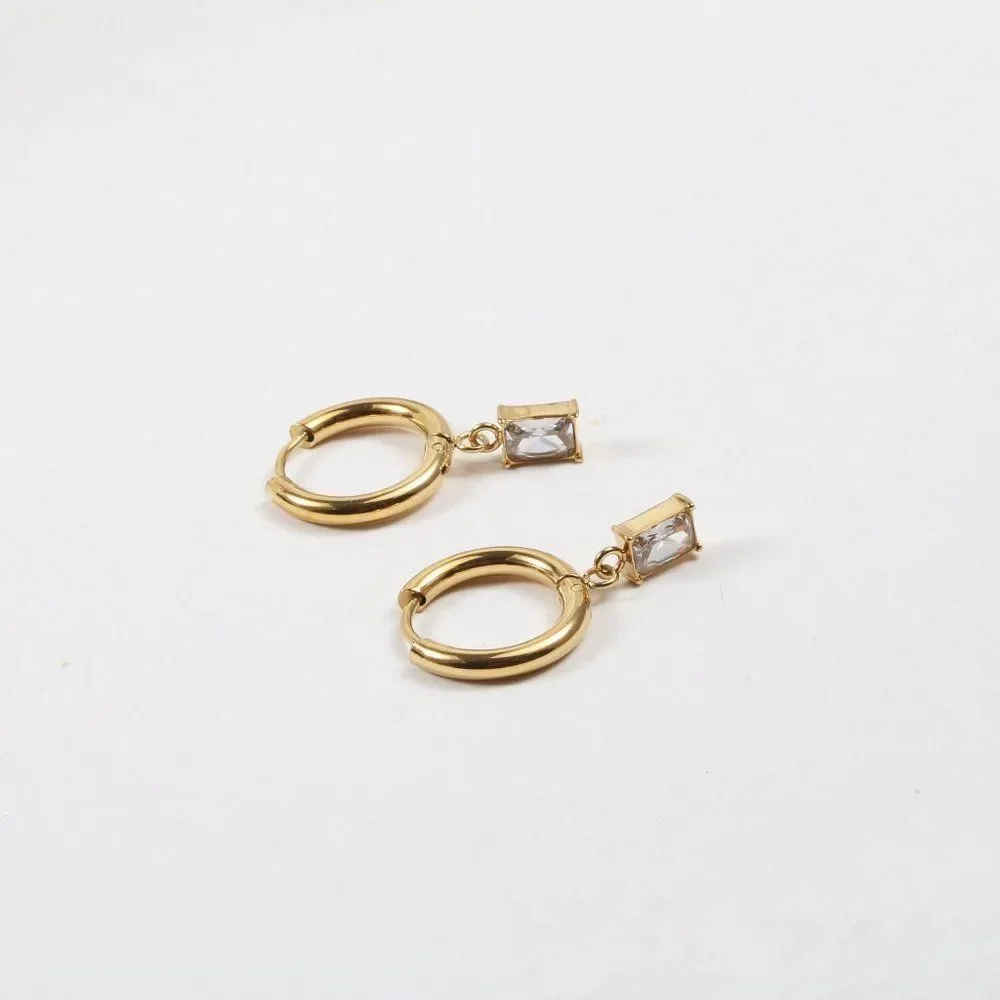 Real 18K Gold Plated Stainless Steel Huggie Hoop Baguette Crystal Earrings - Picture 3 of 6